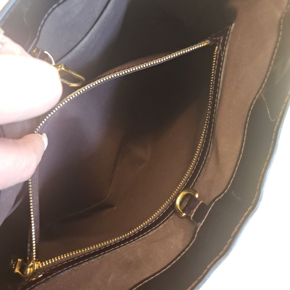 Louis Vuitton Vernis Amarante Willshare - Picture 11 of 17